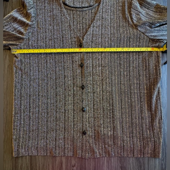 Alfred Dunner gold metallic sweater - Picture 9 of 12